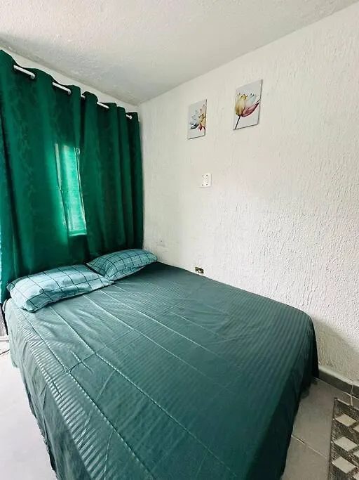 Apartment Kitnet Confortavel Mobiliada Para Casal Zn -Cod 01 Sao Paulo