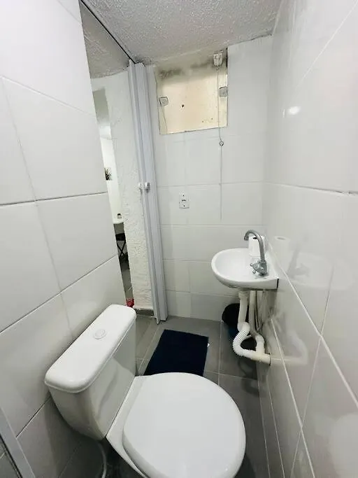 Kitnet Confortavel Mobiliada Para Casal Zn -Cod 01 Sao Paulo Apartment