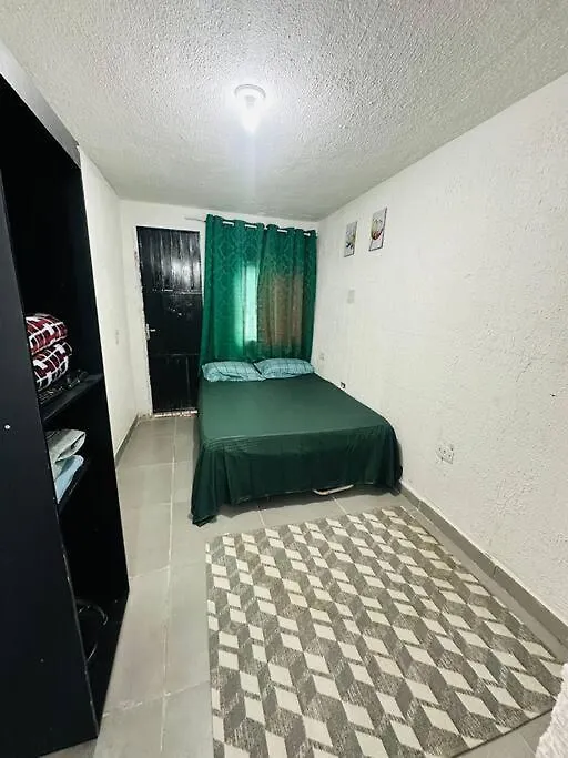 Apartment Kitnet Confortavel Mobiliada Para Casal Zn -Cod 01 Sao Paulo